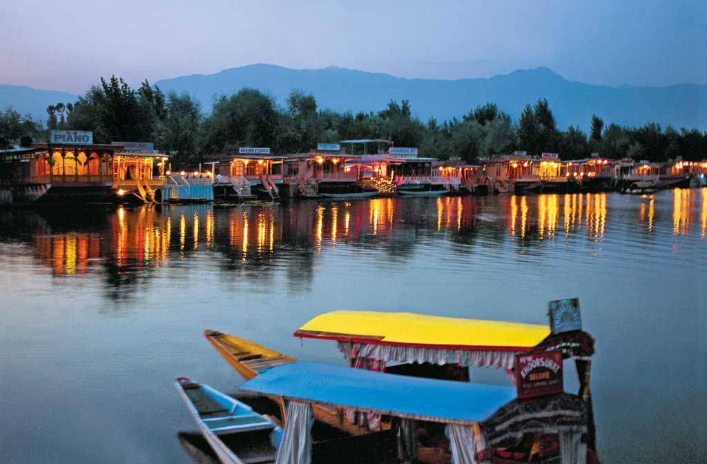 Duke Kashmir Travels review by Sunil Singh Rathore from Mumbai